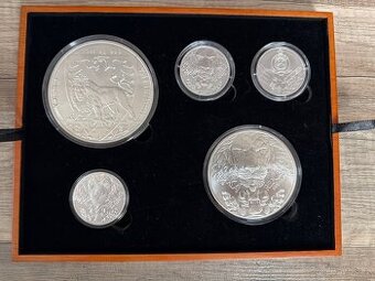 Stříbrné mince Český lev 10oz 5oz 2oz a 2x1oz v platu