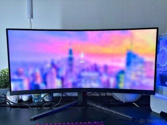 AOC | 34", 3440x1440, 180Hz, Prohnutý herní monitor