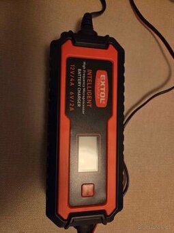 Extol Premium nabíječka 12V/4A