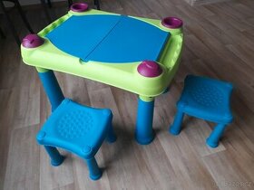 Dětský stolek na hraní Keter + 2 židle