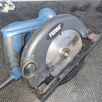 FERM CSM1039 OKRUŽNÍ PILA 1200W, KOTOUČ 185MM