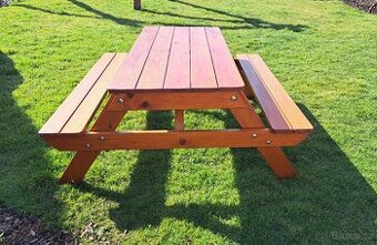Masivní dětská zahradní lavice 125cm