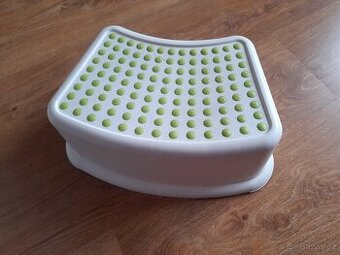 Stupínek, stolička Ikea