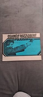 Filmová upoutávka Osamělý rozzlobený policista