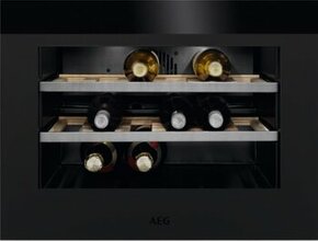 Vinotéka AEG Mastery KWK884520T