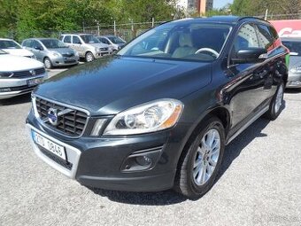 Prodám Volvo XC60, 2.4 D5 136kw 4x4 Automat Tažné