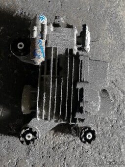 Zadní Haldex VW Tiguan ZSB.0 525 010 cena bez jednotk