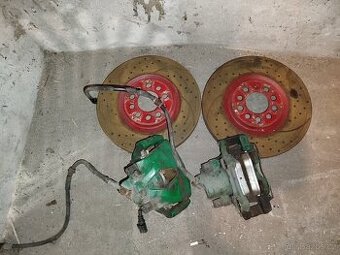 Přední brzdy 312mm RS I