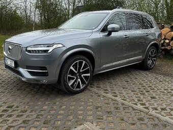 XC90