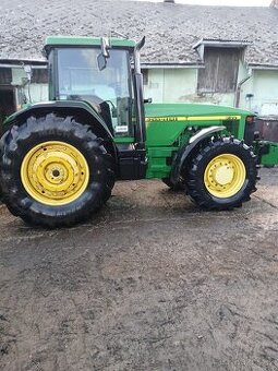 John Deere 8100