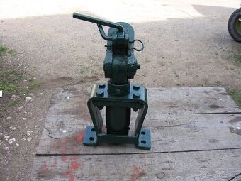 Závěr zetor 35, 50 super