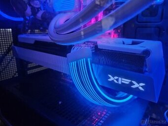 Grafická karta AMD RX 7800xt