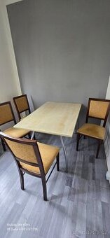 Prodám stůl plus 4x židle v super stavu - 1