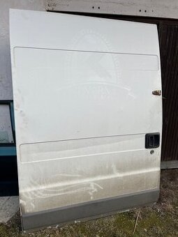 Posuvné dveře peugeot boxer
