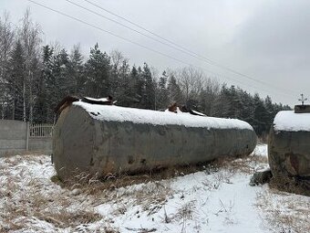 2 ks železná nadrž, 40 a 60 kubíků
