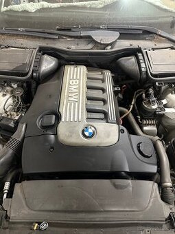 Díly z motoru M57
