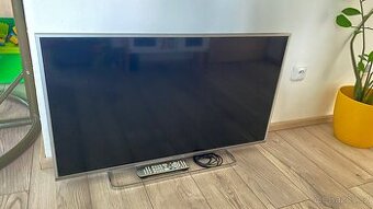 TV Panasonic 40”