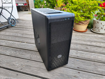 PC skříň Cooler Master N500