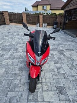 Aprilia SRX 50