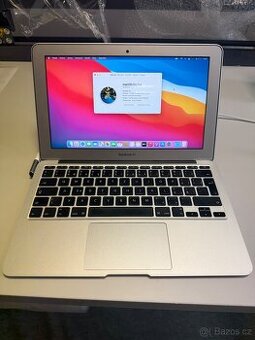Apple MacBook Air 11" Early 2K15