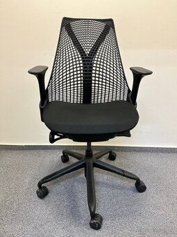kancelářská židle Herman Miller Sayl - černá