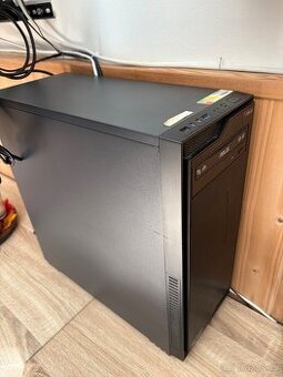 //HERNÍ PC INTEL/RX/SSD/HDD/DDR4/WIN11//