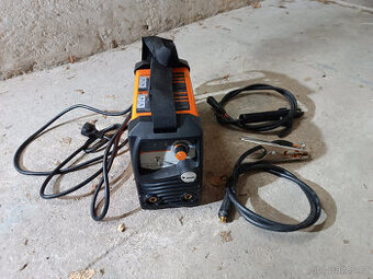 Svářečka Jasic 140