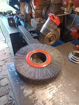 Drátěnný kotouč OSBORN 300 mm