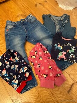 Sada dívčího oblečení