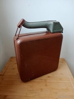 Kanystr 10 L plechový DÍLO