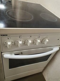 levný elektrický sporák 220V,  ODVOZ STARÉHO