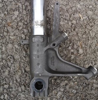 Pravý spodek přední vidlice Honda CB 1000R R.V. 2008