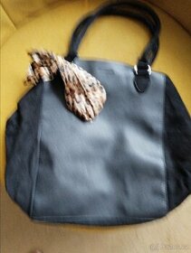 Nová kabelka černá eco kůže,semiš,s masli