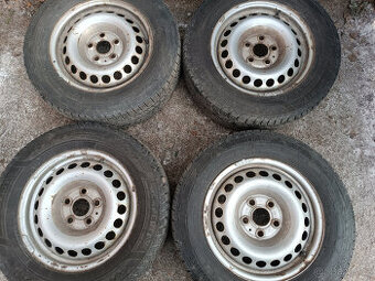 VW T5 T6 - disky 6,5x16 et52 + zimní 215/65/16C