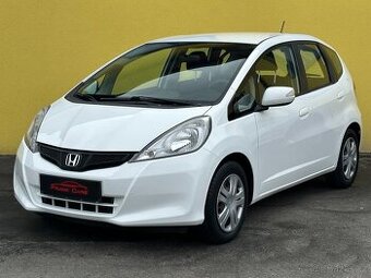 Honda Jazz 1.4/73kW r.v.2014 ČR  KLIMA  SERVISKA