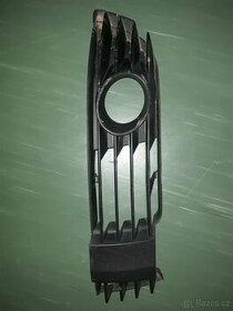 Mřížka předního nárazníku VW B5