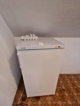 Malý mrazák zn. Indesit