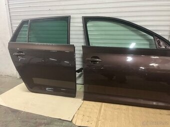 Škoda Rapid Spaceback 2017 Dveře LF8Z