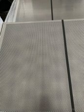 Plechy na pečení 58x78, síla 2mm, děrované