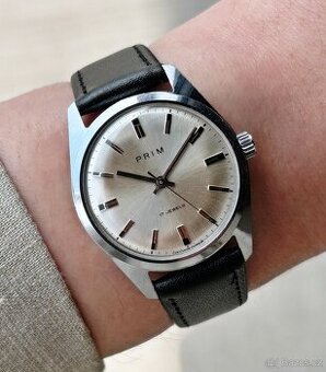 Československé mechanické vintage hodinky PRIM Elegant Chrom