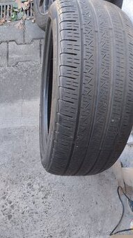 2 ks celoroční prémiové pneu Pirelli