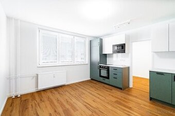 REKONSTRUOVANÝ 3+kk, Olomouc – Nové Sady (Zikova). Bez provi