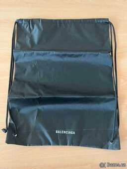 Balenciaga pack