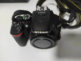 Nikon D 5600 - černý - 1