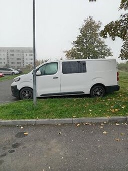 Peugeot expert traveller
