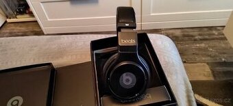 Prodam sluchatka Beats limited edition Detox