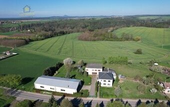 Prodej vily a haly -kombinace bydlení a podnikání
