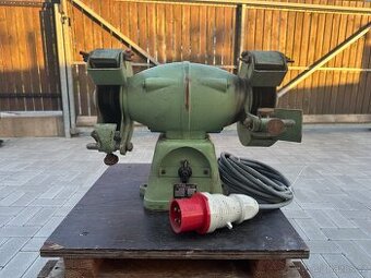 Bruska dvoukotoučová 380 V