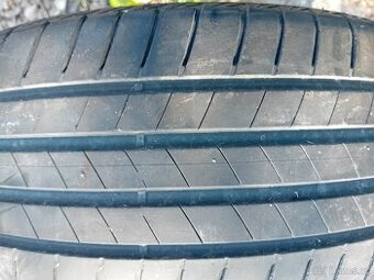 Prodám Sadu pneu 205/55/17 Bridgestone Turanza