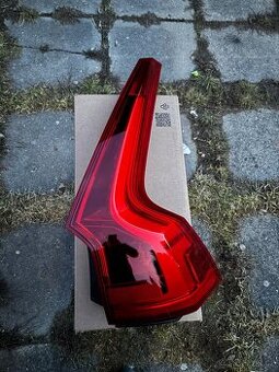Zadní lampa Volvo V90